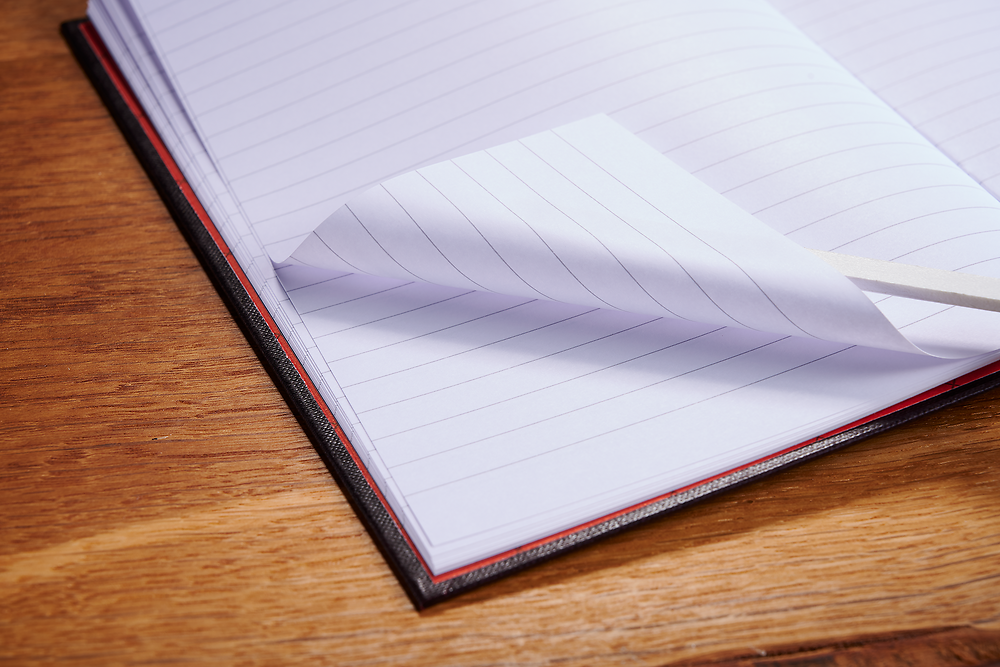 Black n' Red A4 Casebound Hardback Notebook - Ruled (1 Notebook)