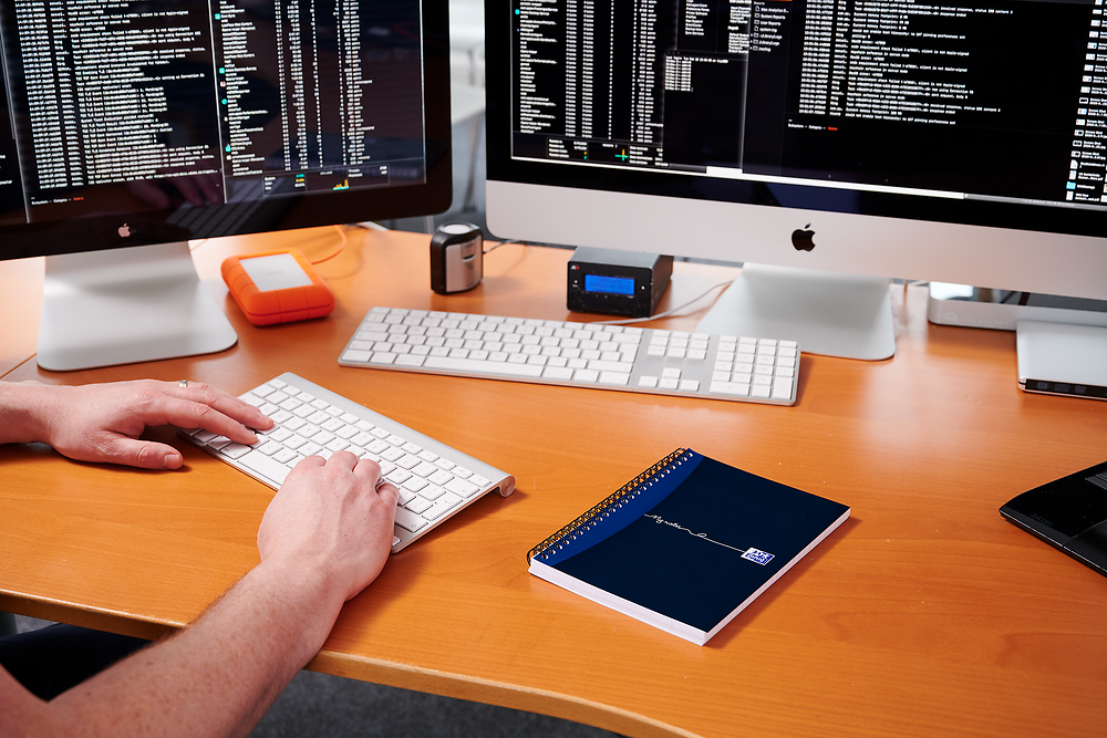 Oxford My Notes Navy Blue A5 Card Cover Wirebound Notebook, Ruled with 200 Pages