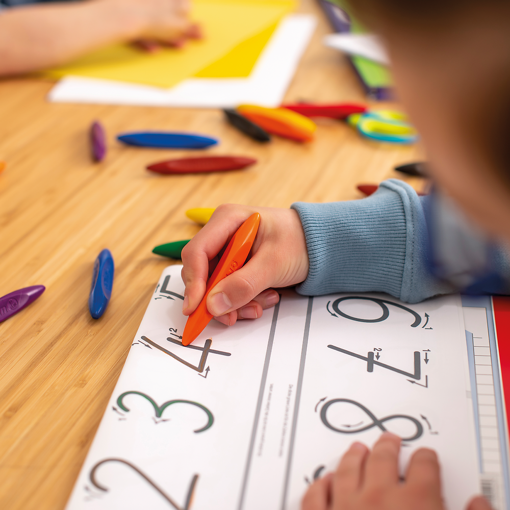 Pelikan Griffix Ergonomic Colouring Crayons, Pack of 8